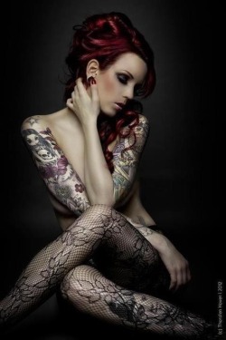 tatt-girls:  Horny tattooed girls porn