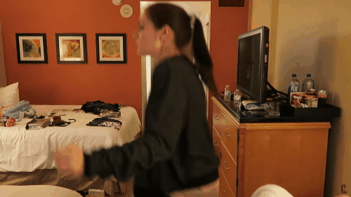 midwivesofpoplar:  @roseellendix killer dance moves in @roxeterawr new vlog &lt;3