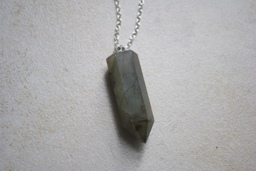 shopbenji:  Here’s some of the latest stones added to the shop! SHOP  
