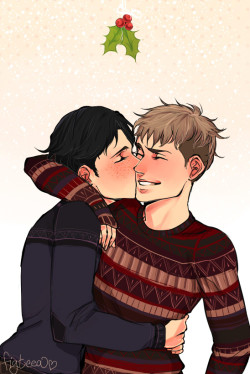 figteea:  Holiday kisses ♥ cutest ref