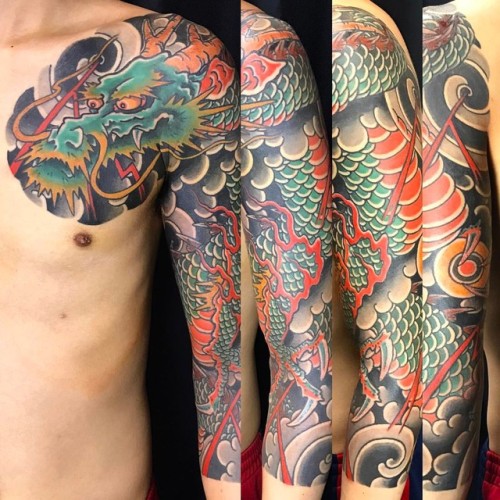 gasen-tattoo: #青龍 #龍 #刺青 #入れ墨 #タトゥー #dragontattoo #tattoo #japanesetattoo (Gasen Tattoo 雅泉)