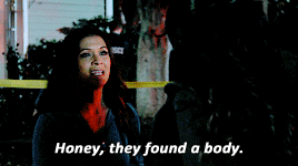 reginahastings:pretty little liars meme: [4/6] scenes♪ it just takes a second ♪♪ for my world to com