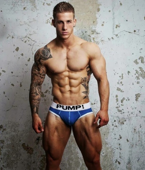 jockbeach:  http://jockbeach.tumblr.com