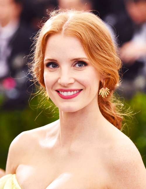 mikaeled:Jessica Chastain attends the 2017 Met Gala