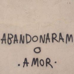 poesia carbonizada