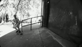 naricain:  More skateboarding Gifs HERE.  