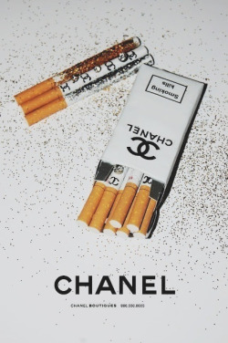 Malboro ? I smoke Chanel, Bitch. 