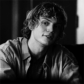 Ahs Evan Peters Characters Shipped With Zodiac Signs Based On Personality Traits 