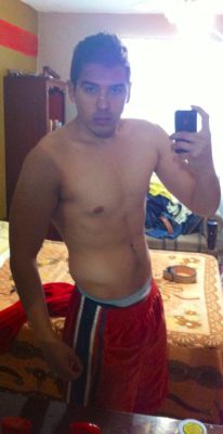 josue21ags:  eddie60652264: hidrocaliente:  Sergio Ruiz Dondiego.  Dayum sexy!……that ass though!…..   