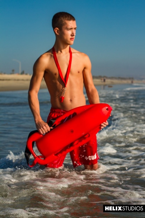 hotyoungdudesandsex:  