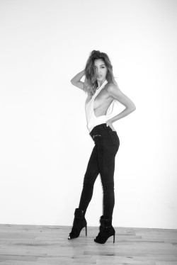 terrysdiary:  Ashley Sky at my studio #1