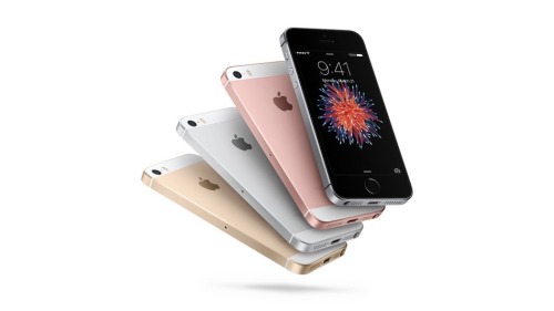 mashable:So yeah, the iPhone SE is a thing
