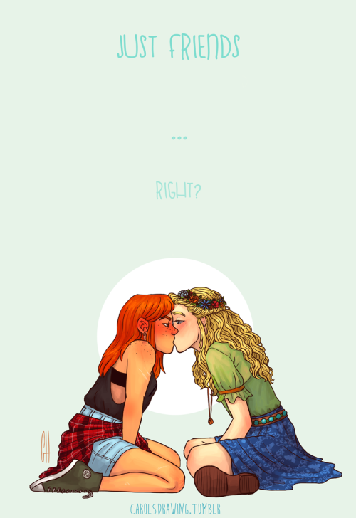 carolsdrawing:Better than two awesome girls is two awesome girls kissing