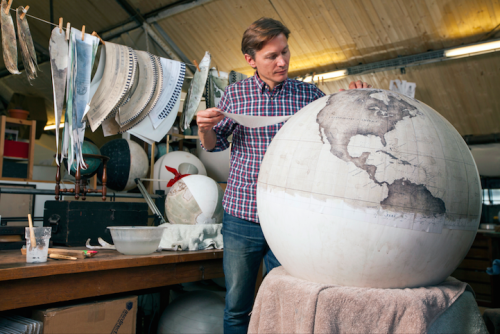 mymodernmet:Bellerby & Co. Globemakers: One of the World’s Only Globe-Making Studios Celebrates 