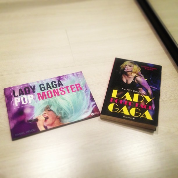 #my #book #gift #ladygaga  #lady #gaga #love #her #music #biografía #she #monster