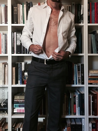 doctorshelf:Suits and books