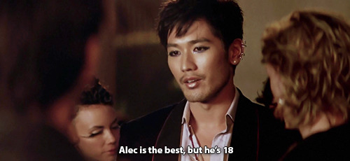 alecsbow:  Magnus  Bane   Parks and Recreation 