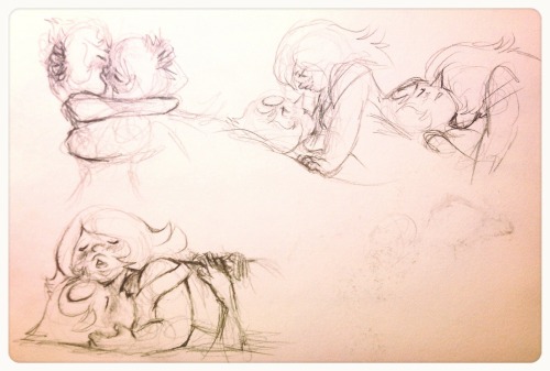 gemslashstashcache:  Some make outs and neck kissing 