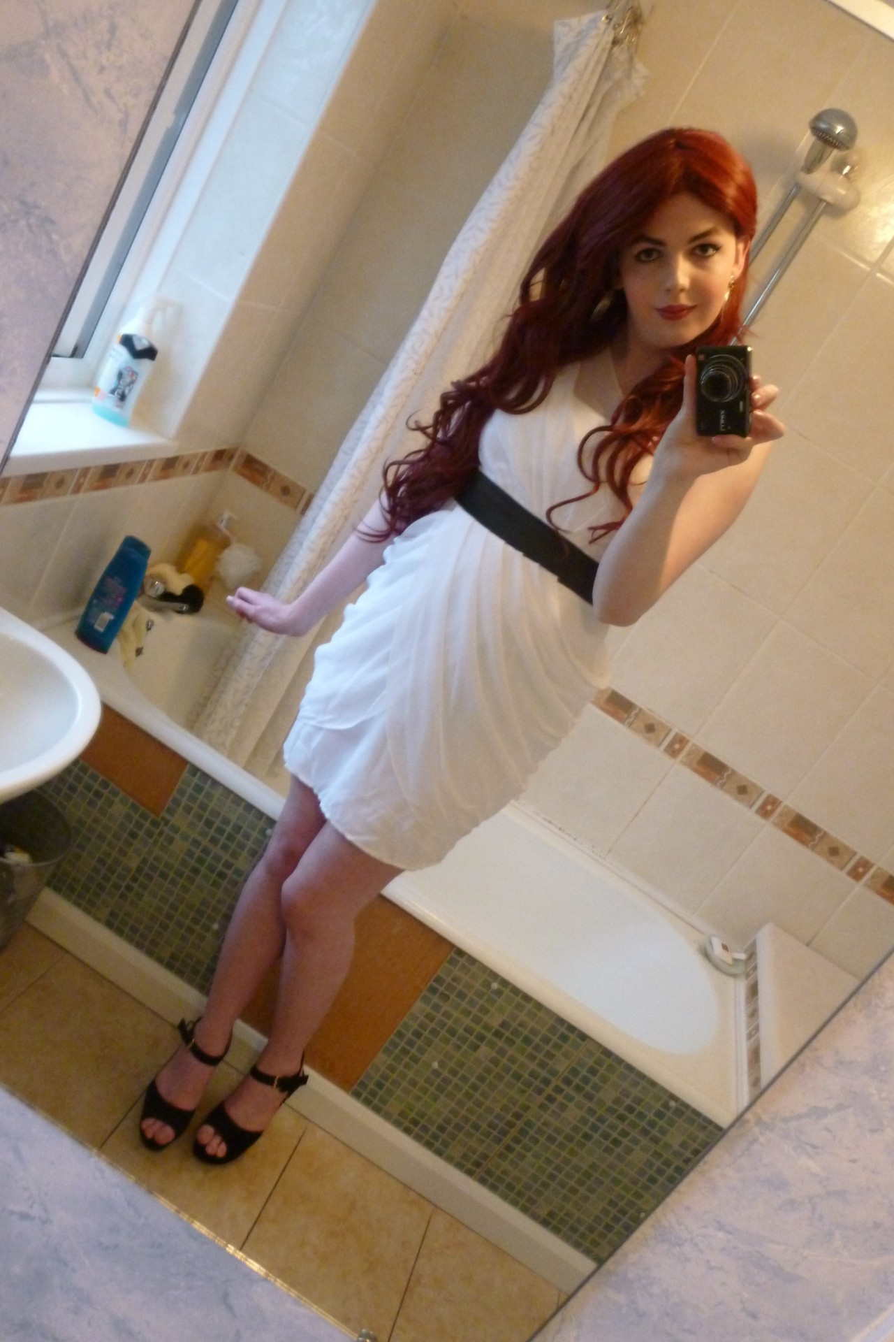 lucy-cd:  PicturesHaven’t worn this dress in a while, so adorable! &lt;3