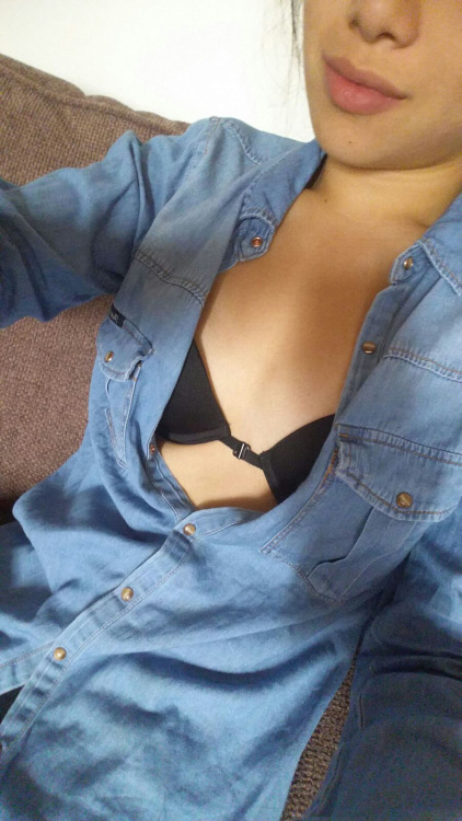 misschops: I like this top, but it has a habit of falling open and without me noticing! Follow for