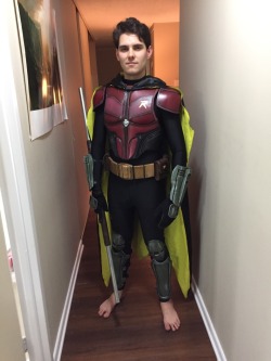 dust-sprites: Minus the mask and shoes, here is my Robin cosplay for Hal-Con this year.