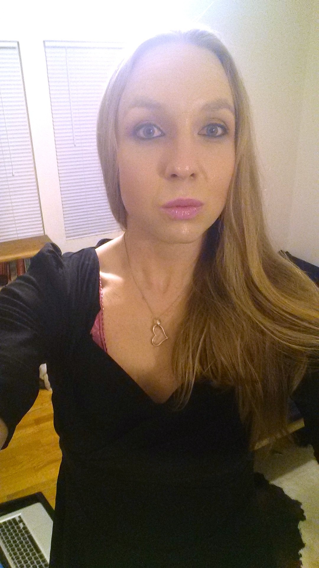 natalie-naught:  Backlighting is a girl’s best friend!