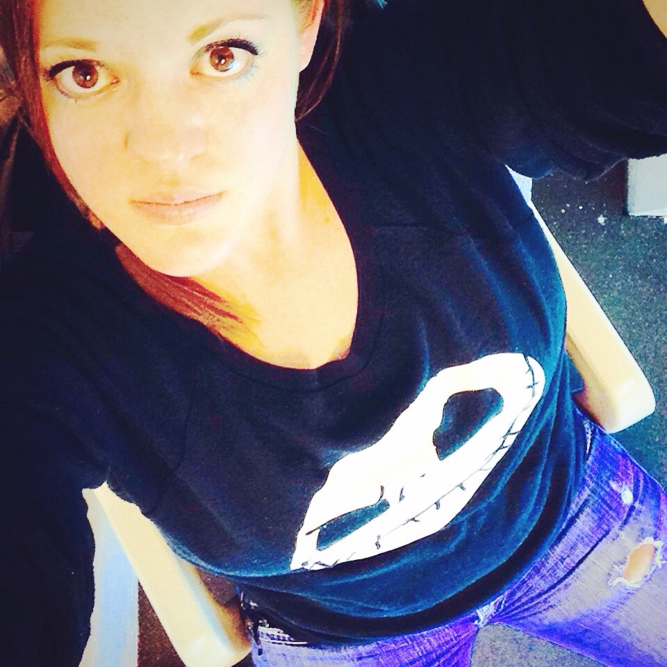 gingersnap0902:  Love my tanning sessions. What do you think? Getting darker? Love