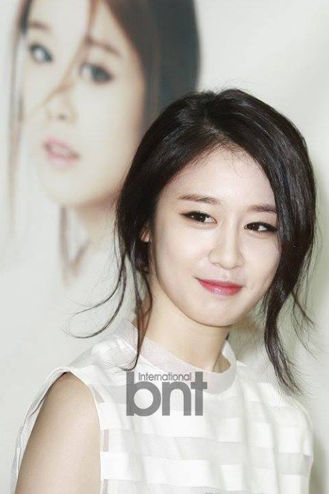 JiYeon (T-ara) - Never Ever Press Conference Pics