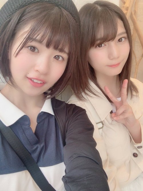 sakamichi-steps: 日向坂46 1st写真集「立ち漕ぎ」 #オフショット #ひな旅