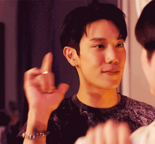 This Man Is Just The Cutest, Cheesiest Flirter In All The Land.