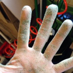 weedporndaily:  What do your hands look like