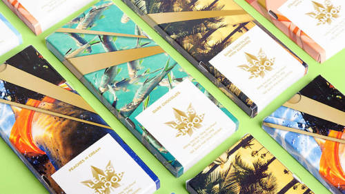 escapekit:Leafs by Snoop DoggSnoop with the help of Pentagram’s Emily Oberman has just launched  Lea