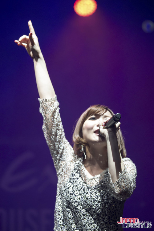 May’n (concert) 6/7  @ Japan Expo 2013 Photo : Lionel Calzi / Japan LifeStyle