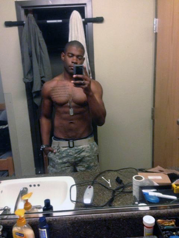 thecircumcisedmaleobsession:  23 year old straight Army guy stationed in Killeen,