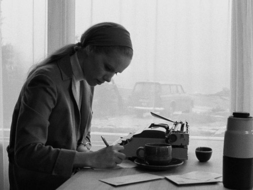 womeninthewindow:Persona (Ingmar Bergman, 1966)