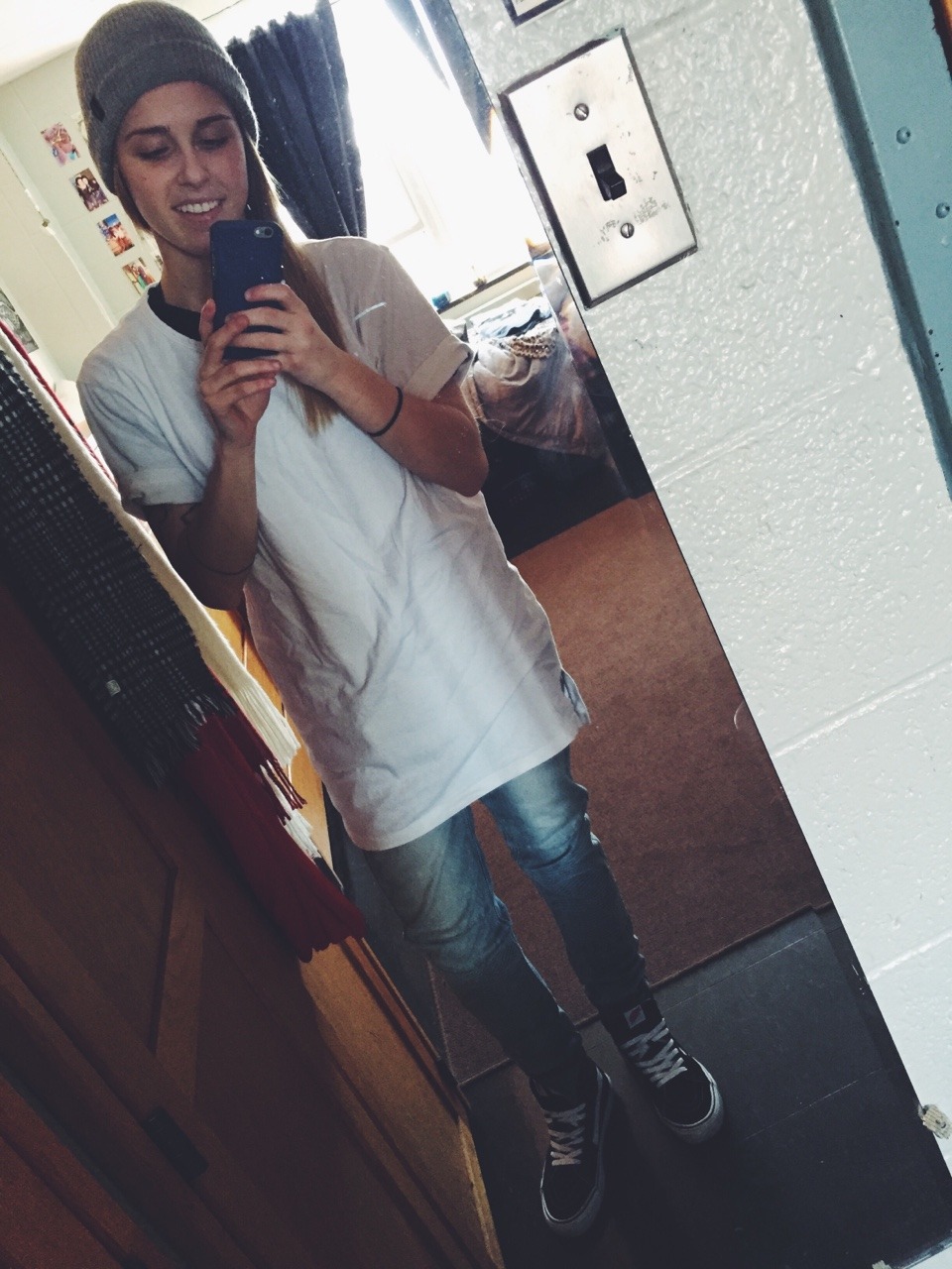 punksatheart:  Wow I’m not wearing all black