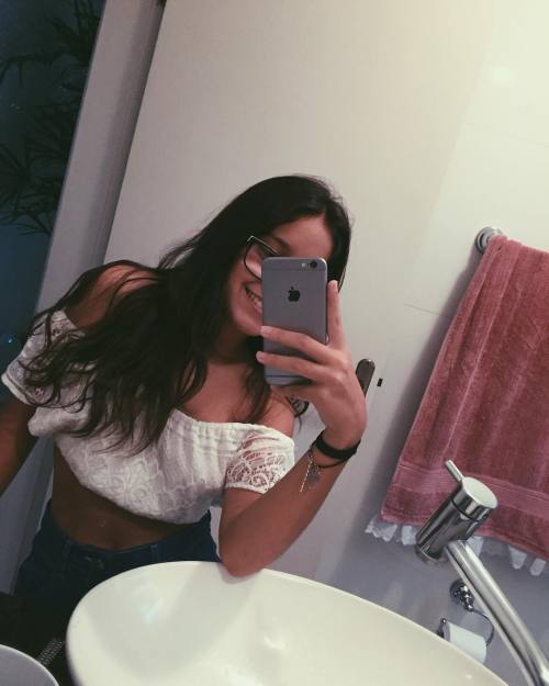 http://streetgrl.tumblr.com/post/154897492287