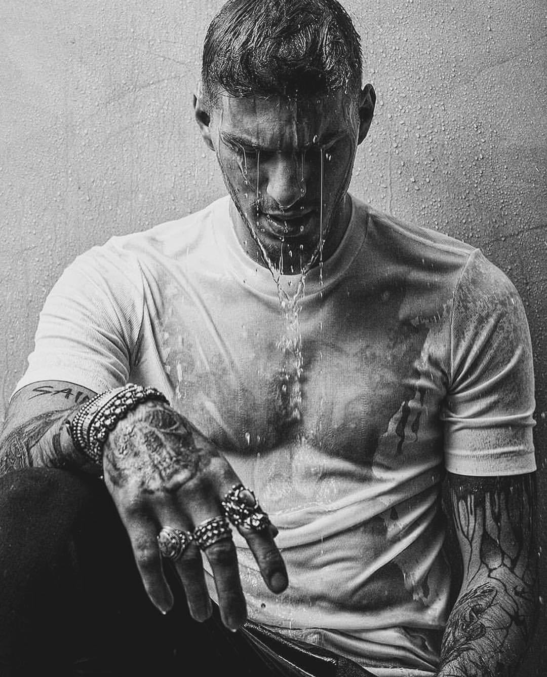 dime-with-a-halo: Steve Milatos, Greek model. Photos 1-4, 8-9 from Igor on omgblog.com.