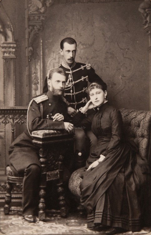 Newlyweds Grand Duke Sergei Alexandrovich of Russia and Grand Duchess Elisabeth Feodorovna with Gran