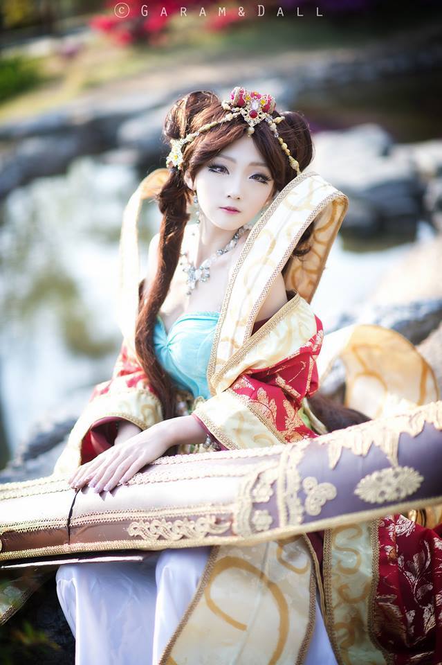 kuudererules:    Aza Miyuko Cosplay as Sona “Guqin ver.” from League of Legends