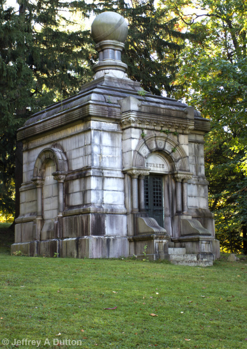 jeffreyadutton:  Oakwood Cemetery Troy, NY 