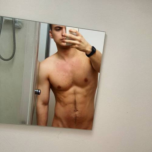 Porn Pics cinemagaygifs:  Parry Glasspool 