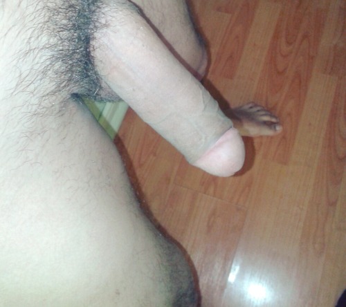 chileanbigcock:  Morning dick 