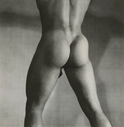 beyond-the-pale:  Nude, 1940 - Minor White