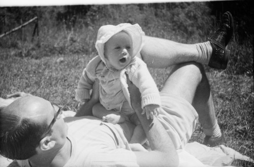 picturesfromgrandpa:  Sidney and Ann. New York City, 1952.