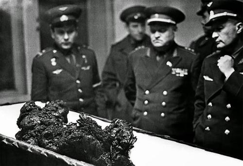 saltrat88:  bi-seven: historicaltimes:   What remains of Astronaut Vladimir Komarov and he fell from space 1967 via reddit   Komarov was ordered to do a stunt, to climb from one ship into another in space to commemorate the 50th anniversary of the soviet