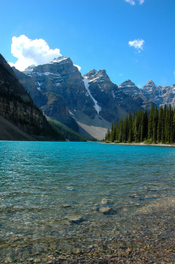 brutalgeneration:  Lake Moraine - Canadian Rockies (by bart coessens) 