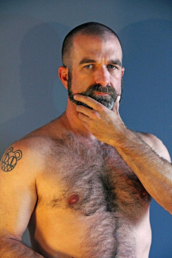 mydaddyishairy:  My Daddy is Hairy - over 21,000 followers: Archive