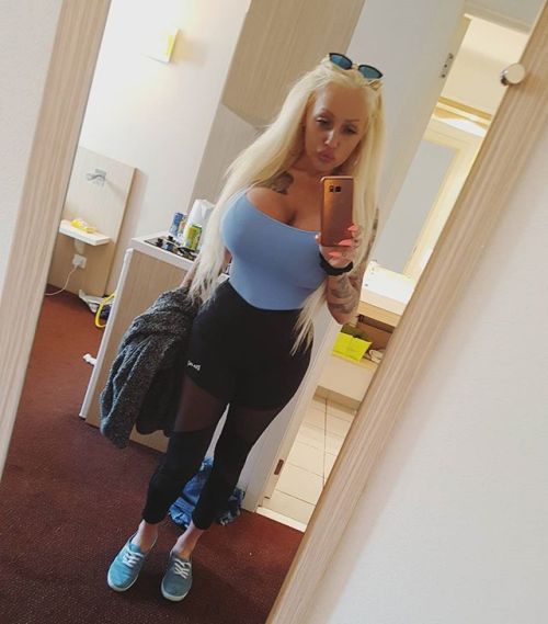 Bimbo Obsession