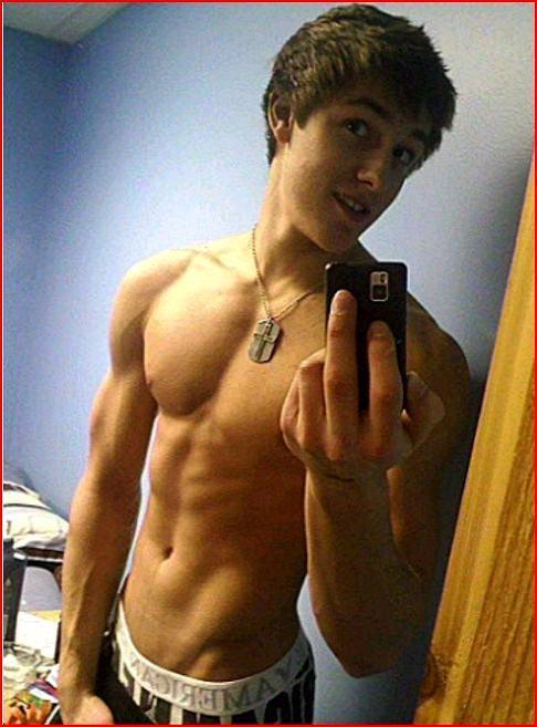 joshyboilove:  Anyone know who this is?